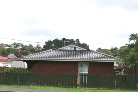 Photo of property in 138 Colwill Road, Massey, Auckland, 0614