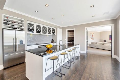 Photo of property in 23 Meteor Place, Schnapper Rock, Auckland, 0632