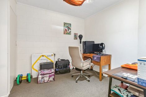Photo of property in 8/3 Tralee Place, Hillcrest, Hamilton, 3216