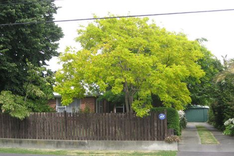 Photo of property in 11 Croziers Road, St Albans, Christchurch, 8052