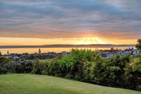 Photo of property in 83 West Hoe Heights, Orewa, 0931