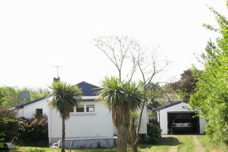 Photo of property in 46 Queens Avenue, Waikuku Beach, 7402