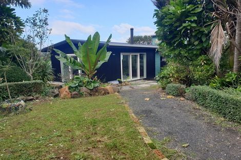 Photo of property in 15 Puriri Place, Tuateawa, Coromandel, 3583