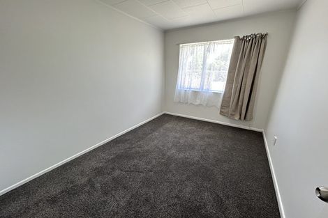 Photo of property in 393 West Coast Road, Glen Eden, Auckland, 0602
