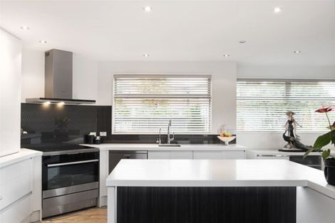 Photo of property in 27 Clare Road, St Albans, Christchurch, 8014