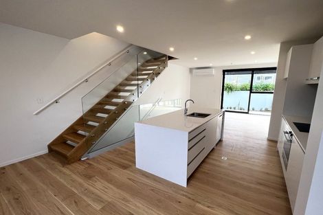 Photo of property in 7/78 Orangi Kaupapa Road, Northland, Wellington, 6012