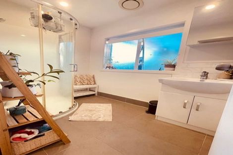 Photo of property in 5/92 Titirangi Road, New Lynn, Auckland, 0600
