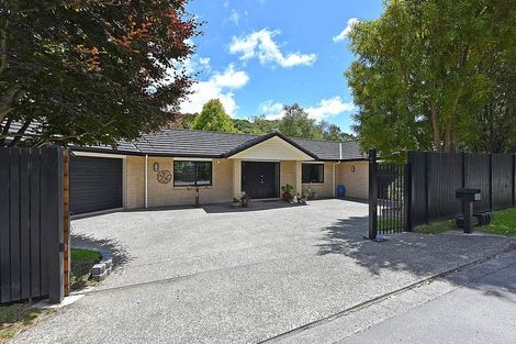 Photo of property in 347a Main Road North, Brown Owl, Upper Hutt, 5018