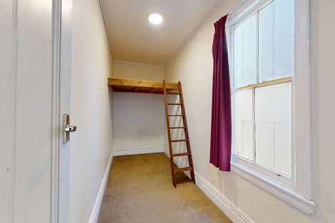 Photo of property in 30 Devon Street, Aro Valley, Wellington, 6021