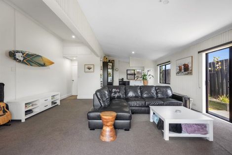 Photo of property in 728 Papamoa Beach Road, Papamoa Beach, Papamoa, 3118