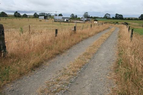 Photo of property in 100 East Road, Stratford, 4392