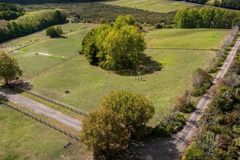 Photo of property in 122 Forestry Road, Waitoki, Kaukapakapa, 0871