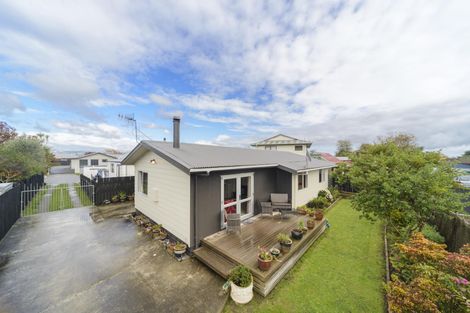 Photo of property in 15a Thomson Street, West End, Palmerston North, 4412