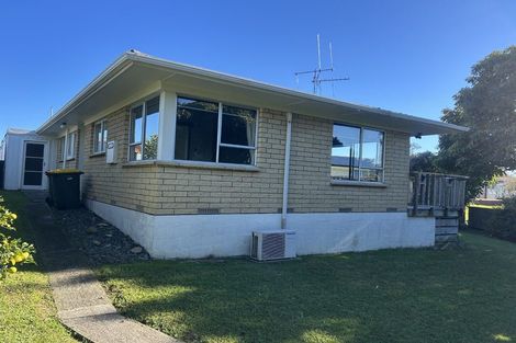 Photo of property in 4a Krippner Place, Dinsdale, Hamilton, 3204