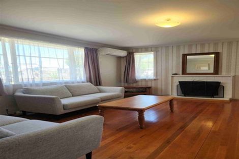 Photo of property in 44 Tawa Crescent, Manurewa, Auckland, 2102