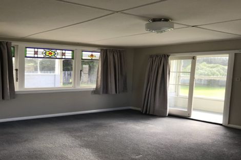 Photo of property in 559 Ikanui Road, Frimley, Hastings, 4120