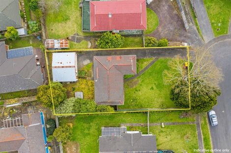 Photo of property in 12 Crispian Place, Weymouth, Auckland, 2103