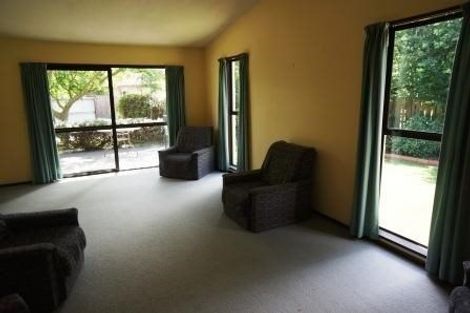Photo of property in 11 Holcroft Court, Rangiora, 7400