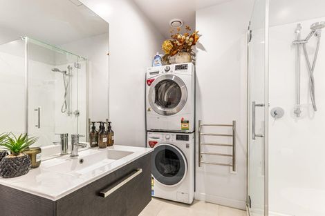 Photo of property in Frank Sargeson Apts, 103/80 Anzac Street, Takapuna, Auckland, 0622