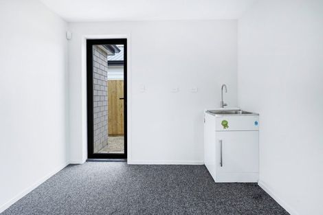 Photo of property in 1/43 Inuwai Street, Glenview, Hamilton, 3206