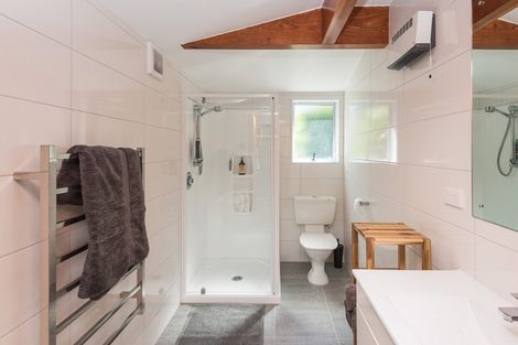 Photo of property in 16 Orlando Crescent, Waimairi Beach, Christchurch, 8083