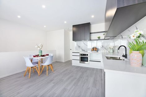 Photo of property in 17d Ranch Avenue, Beach Haven, Auckland, 0626