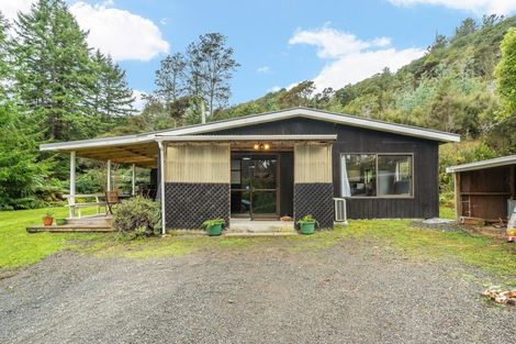 Photo of property in 1063c Blue Mountains Road, Blue Mountains, Upper Hutt, 5371