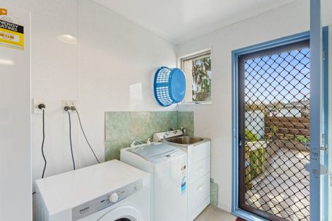 Photo of property in 8a&b Sharda Grove, Paraparaumu Beach, Paraparaumu, 5032