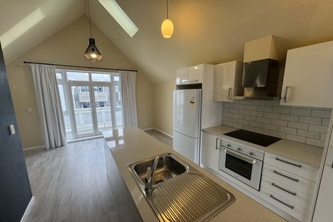 Photo of property in Pirie Street Townhouses, 20/35u Pirie Street, Mount Victoria, Wellington, 6011