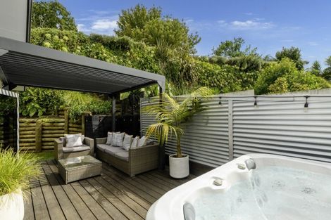 Photo of property in 8a Dillon Way, Otumoetai, Tauranga, 3110