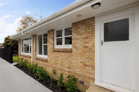 Photo of property in 86 Grey Street, Cambridge, 3434