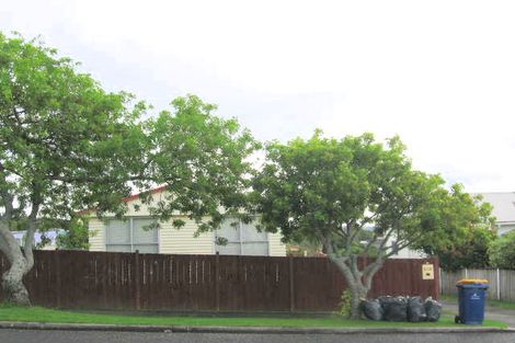 Photo of property in 49 Rosier Road, Glen Eden, Auckland, 0602