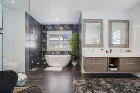 Photo of property in 124 Lake Road, Frankton, Hamilton, 3204