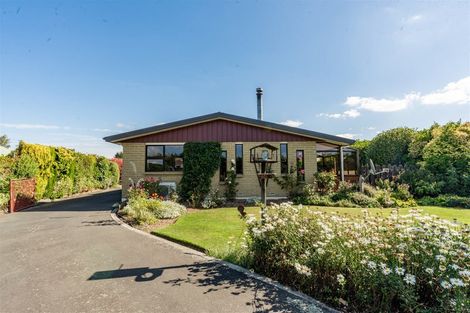 Photo of property in 15 Highgate, Milton, 9220