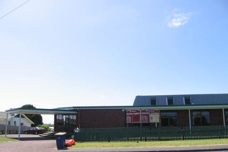 Photo of property in 107 Birkdale Road, Birkdale, Auckland, 0626