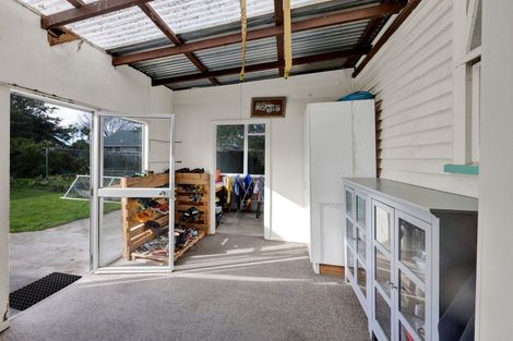 Photo of property in 4 Kerry Lane, Hawera, 4673