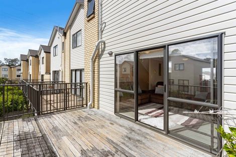 Photo of property in St Claire Village, 65/172 Mcleod Road, Te Atatu South, Auckland, 0610