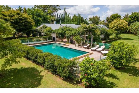 Photo of property in 37 Riverview Road, Kerikeri, 0230