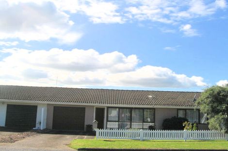 Photo of property in 1/1 Jennifer Place, Papatoetoe, Auckland, 2025