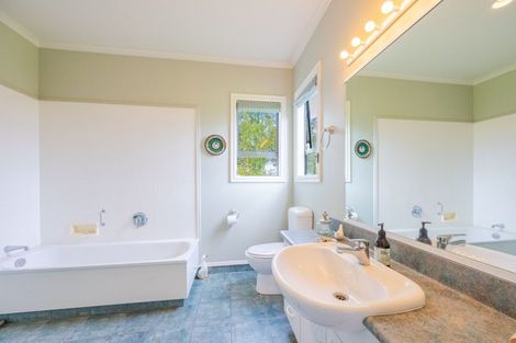 Photo of property in 17 Smith Street, Waipukurau, 4200