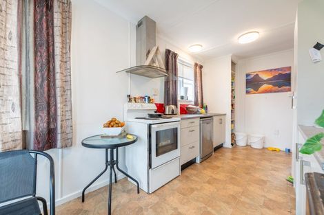 Photo of property in 4 Robertson Street, Oamaru North, Oamaru, 9400