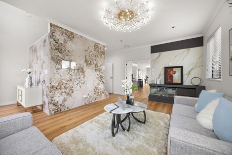 Photo of property in 35 Park Green Avenue, Rosehill, Papakura, 2113