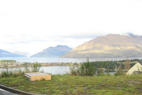 Photo of property in 92 Hensman Road, Queenstown, 9300
