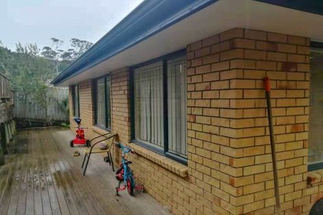 Photo of property in 3 Marbella Crescent, Oteha, Auckland, 0632