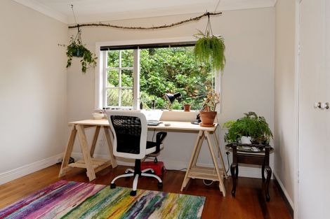 Photo of property in 199 Scenic Drive, Titirangi, Auckland, 0604