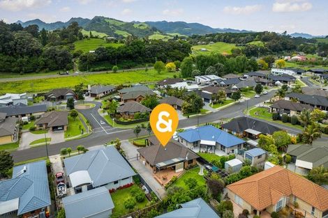 Photo of property in 10 Merrimana Drive, Thames, 3500