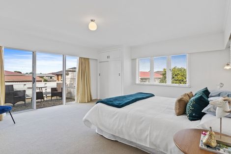 Photo of property in 10 Russell Avenue, Pukekohe, 2120