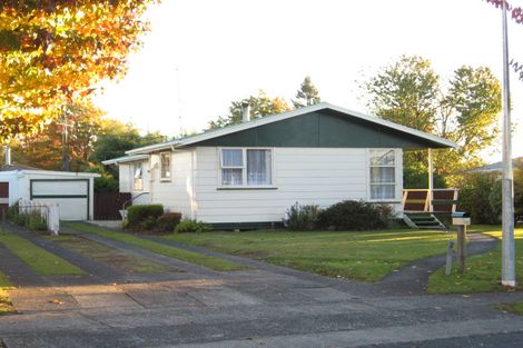 Photo of property in 10 Kotuku Place, Tokoroa, 3420