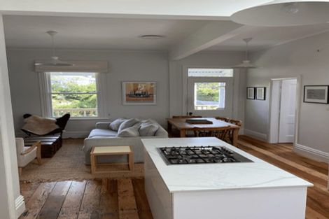 Photo of property in 26 West Road, Northland, Wellington, 6012