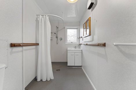 Photo of property in 127 Regan Street, Stratford, 4332